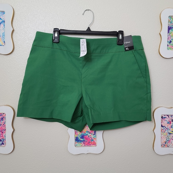 NY & Co Pull On Shorts - Picture 1 of 1